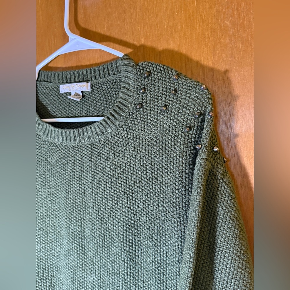 Love By Design Forest Green Crew Neck Sweater - Picture 2 of 6